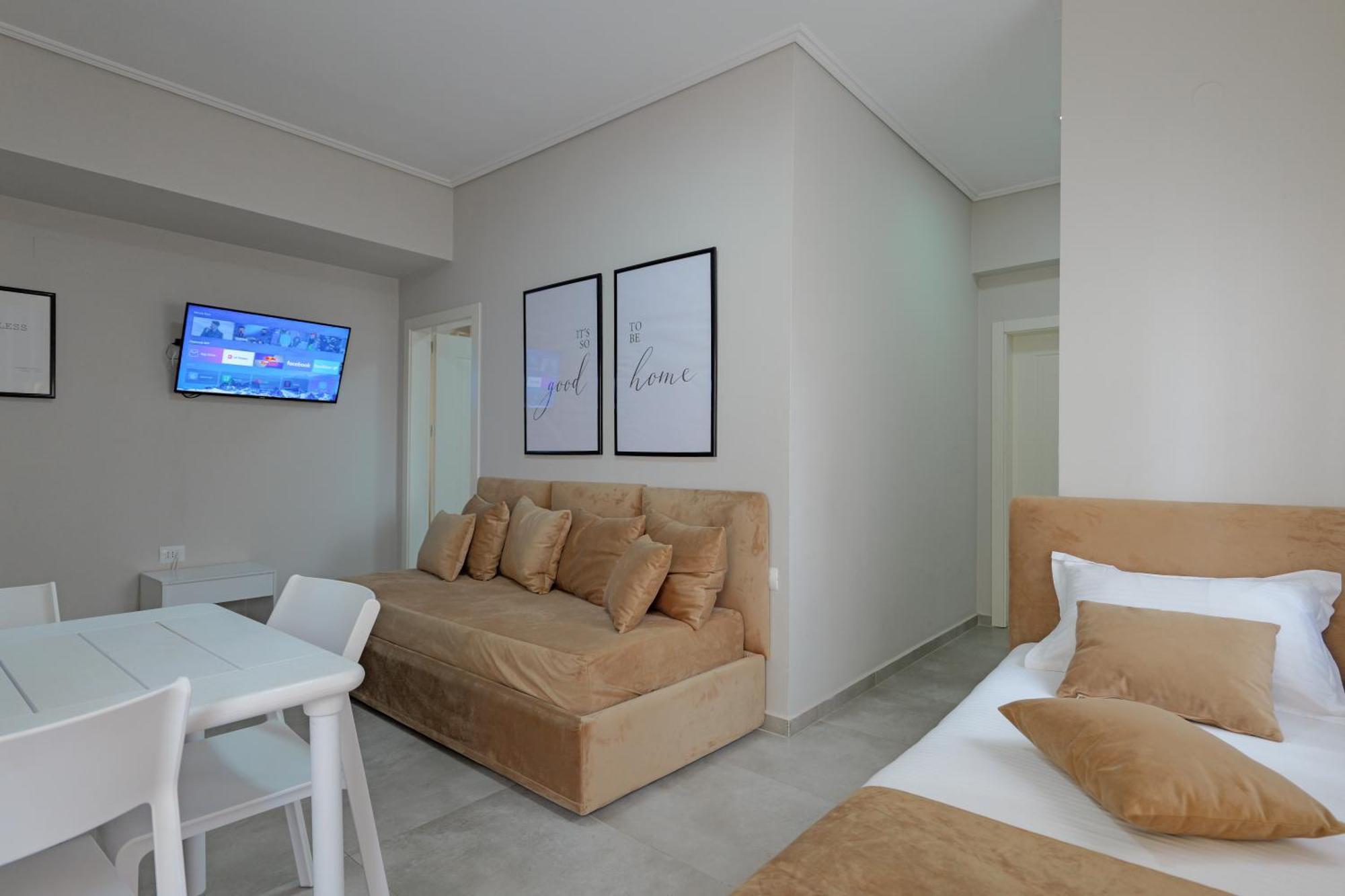Costa Verde Suites Saranda エクステリア 写真