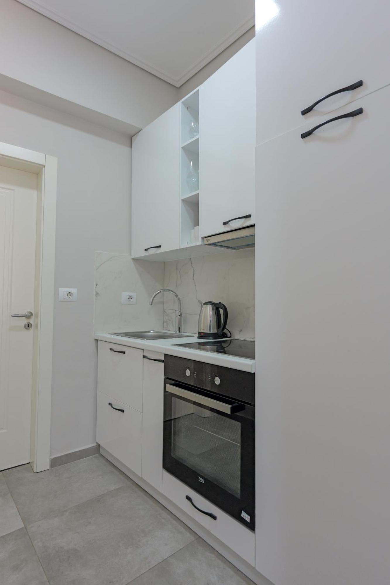 Costa Verde Suites Saranda エクステリア 写真